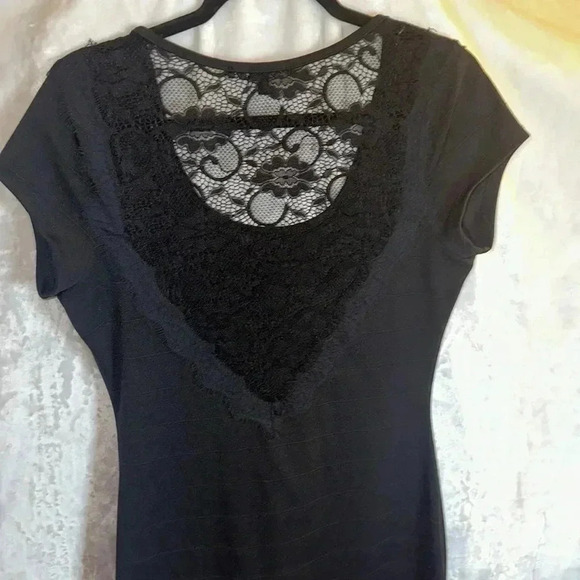 Lace Back Dress - Picture 3 of 5